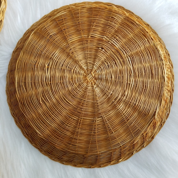 Vintage Boho Straw Plates (3 pc) - Picture 6 of 16